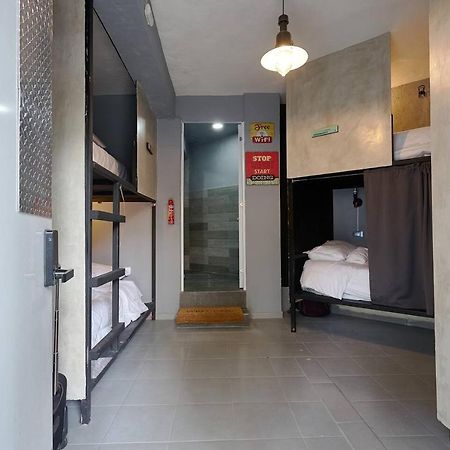 We Hostel And Suites Miraflores By Stand Out Hotels Collection Santo Domingo Dış mekan fotoğraf